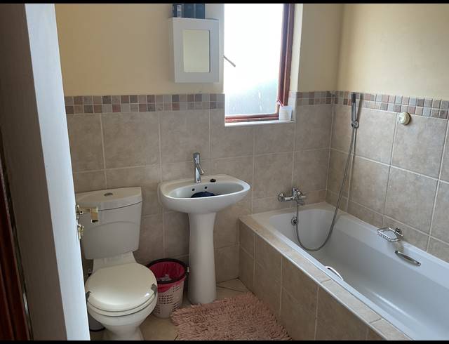 3 BEDROOM TOWNHOUSE FOR SALE IN THE REEDS